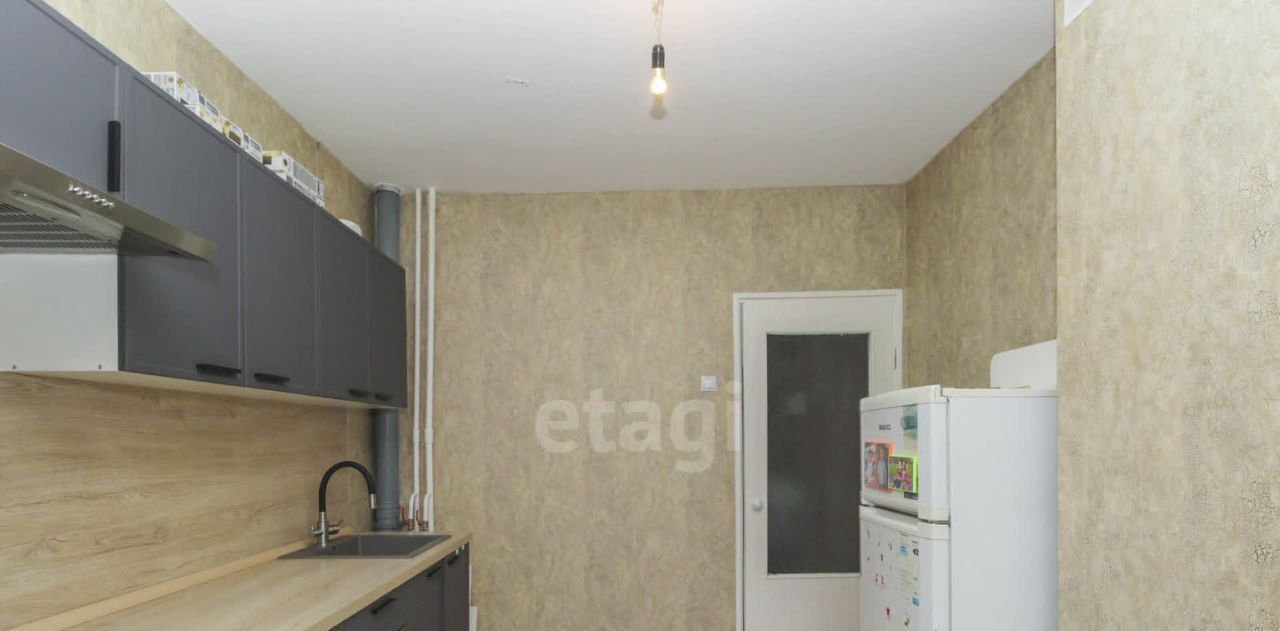 квартира г Омск р-н Кировский ул Леонида Маслова 1 фото 12