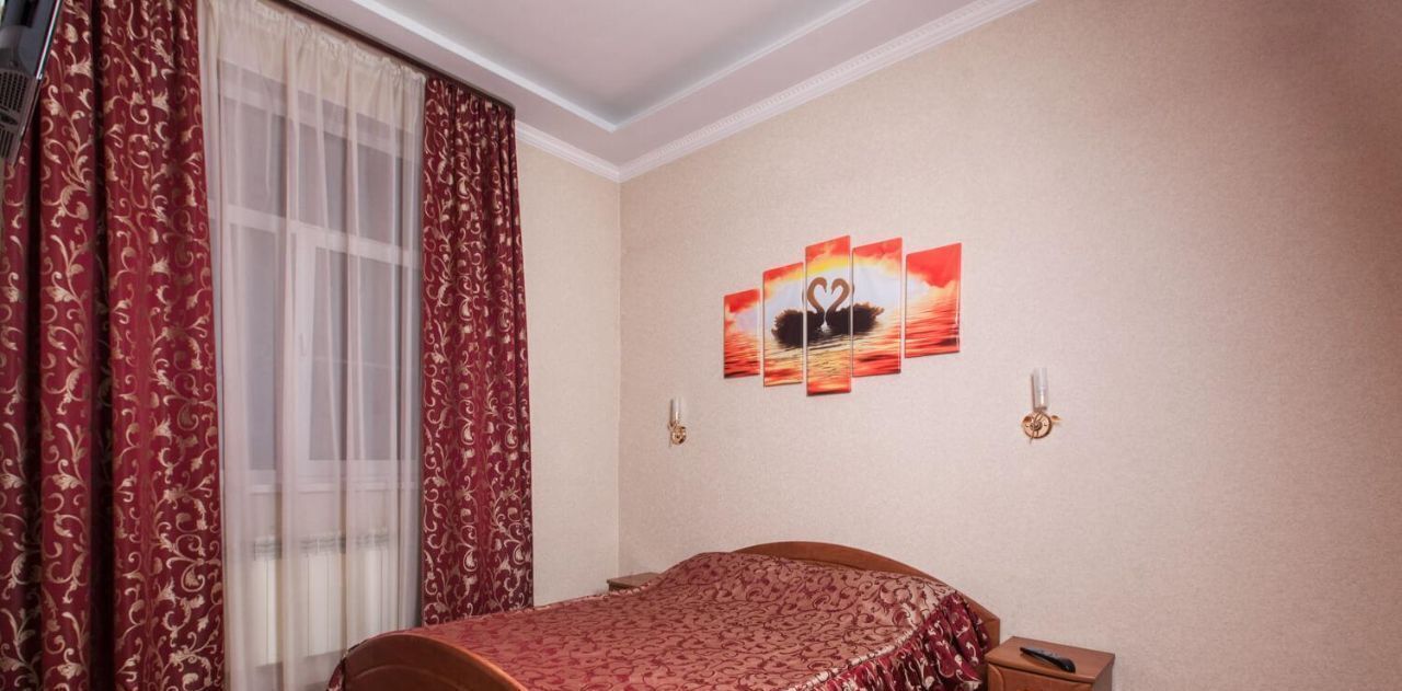 комната р-н Боровский г Балабаново ул Боровская 102б фото 1