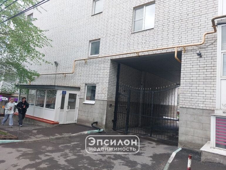квартира г Курск р-н Центральный ул Челюскинцев 23 фото 2