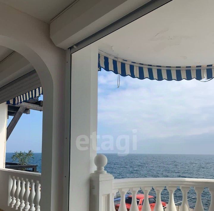 свободного назначения г Алушта п Утес ул Гагариной фото 14