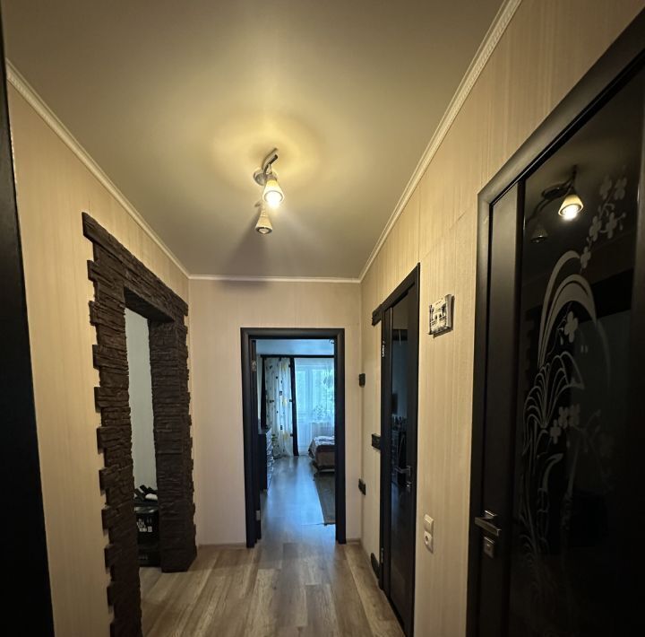 квартира г Саратов р-н Заводской ул Заводская 2/1 фото 13