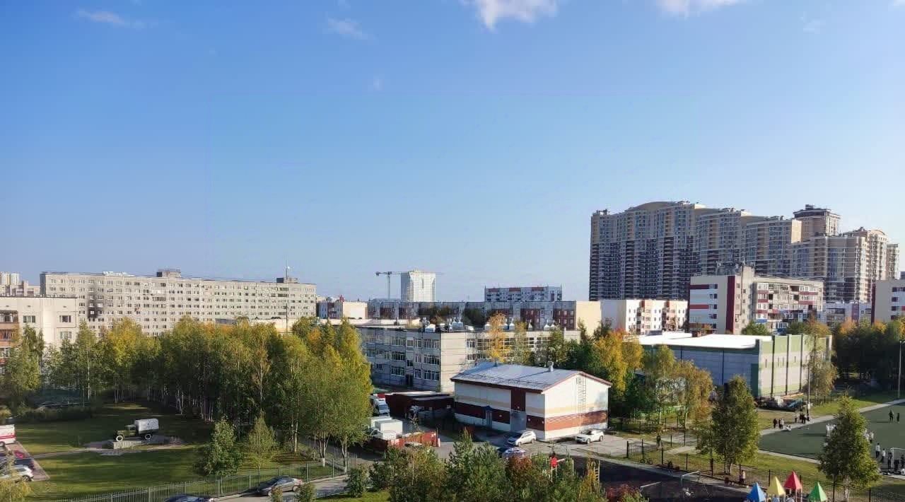 квартира г Сургут пр-кт Комсомольский 14/3 23-й фото 17