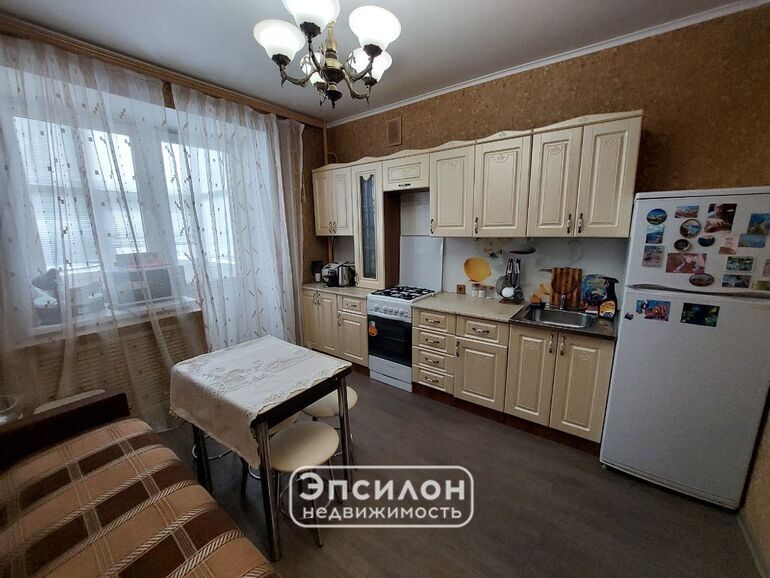 квартира г Курск р-н Центральный ул Челюскинцев 23 фото 5