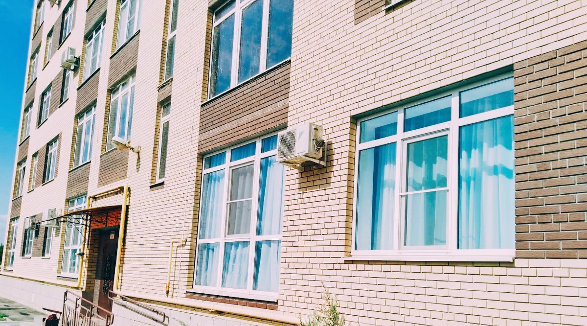 квартира г Таганрог ул Адмирала Крюйса 19 фото 17