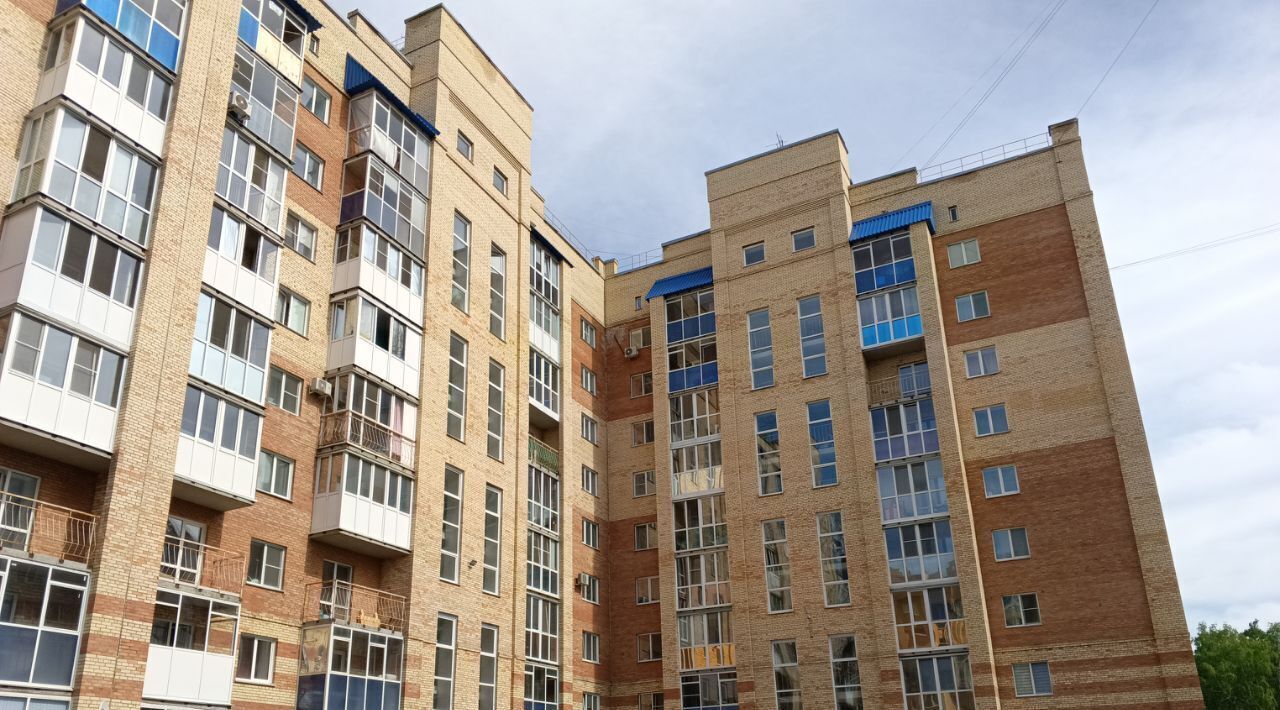 квартира г Омск р-н Ленинский ул Светловская 14 фото 1