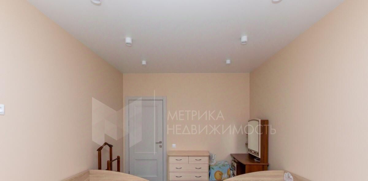 квартира г Тюмень р-н Центральный ул Новгородская 14 фото 12
