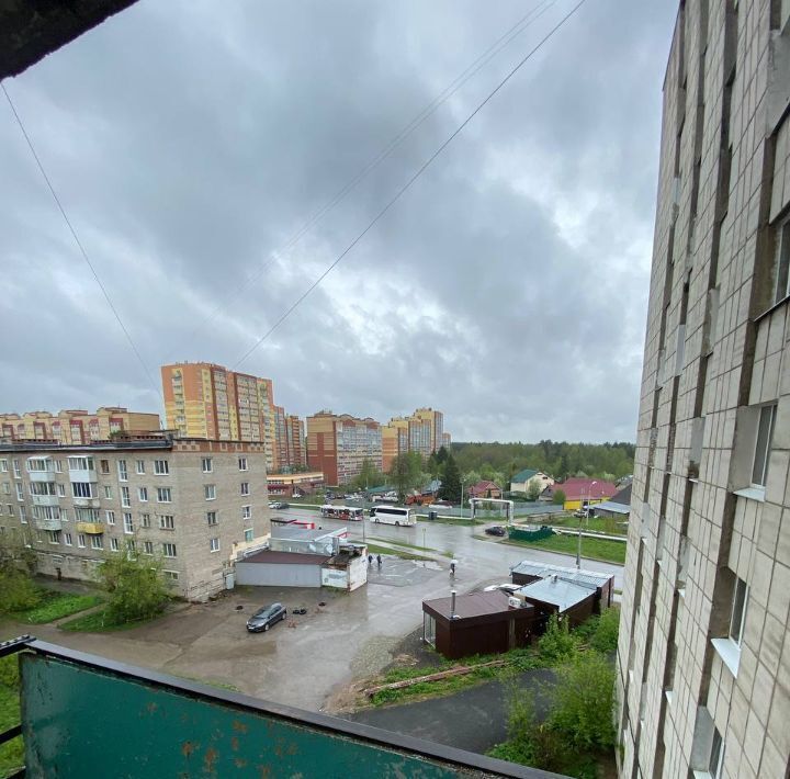 комната г Пермь р-н Орджоникидзевский ул Генерала Черняховского 72а фото 11