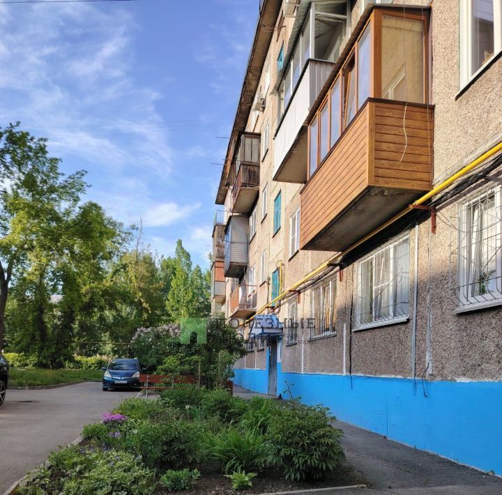 квартира г Барнаул р-н Железнодорожный ул Георгия Исакова 117 фото 2