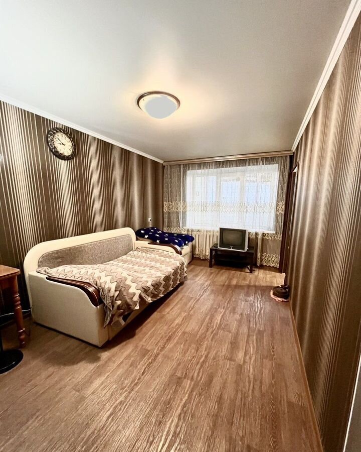 квартира г Октябрьский 21-й мкр-н, 4/5 фото 1