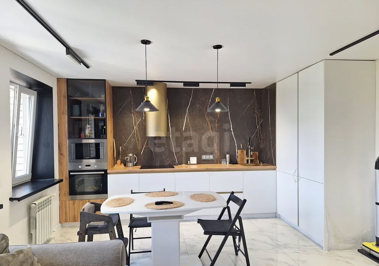 квартира г Саратов р-н Октябрьский ул Астраханская 50/60а фото 2