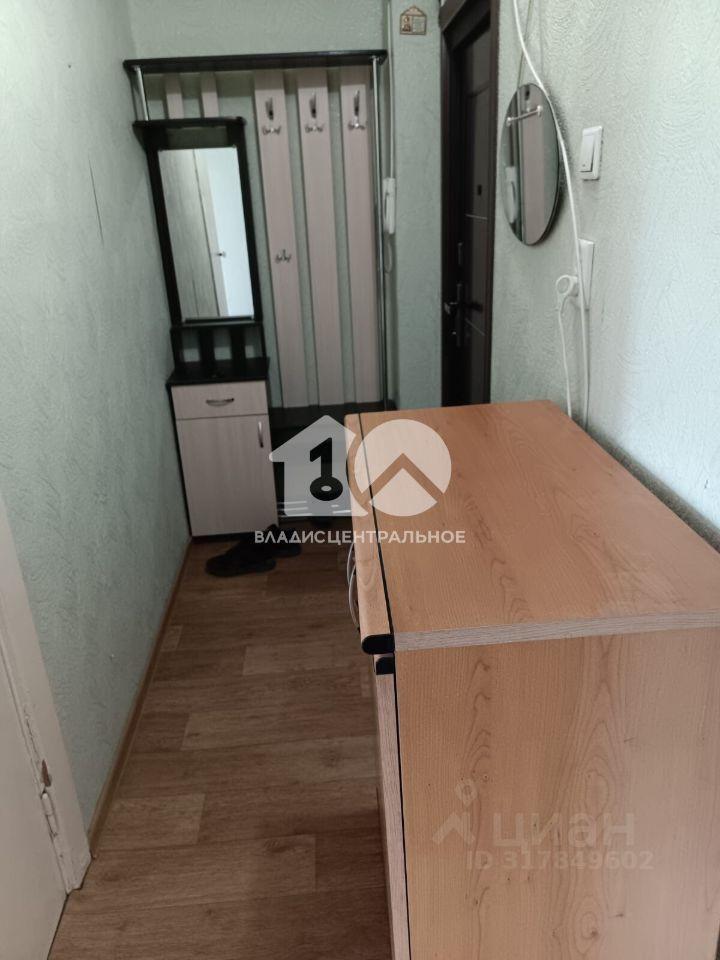 квартира г Новосибирск р-н Дзержинский ул Есенина 33 фото 9