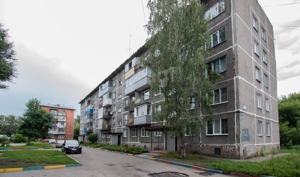 квартира г Новокузнецк р-н Куйбышевский ул Челюскина 52 фото 18