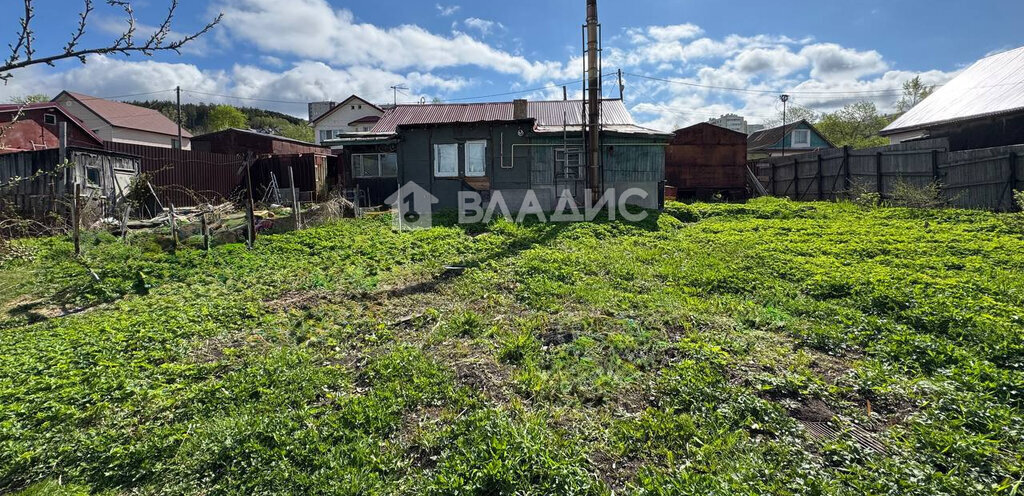дом г Южно-Сахалинск 19-й микрорайон ул Яблочная 8 фото 1