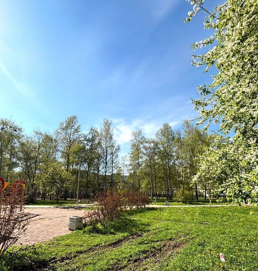 квартира г Колпино б-р Трудящихся 27 р-н Колпинский фото 15