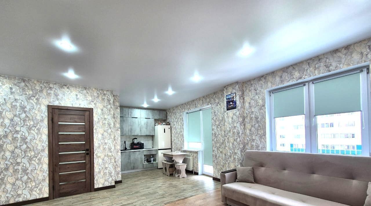 квартира г Омск р-н Кировский ул 3-я Енисейская 32 фото 1