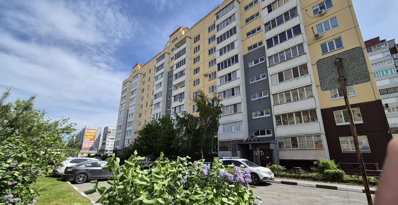квартира г Омск р-н Кировский ул 70 лет Октября 11 фото 19