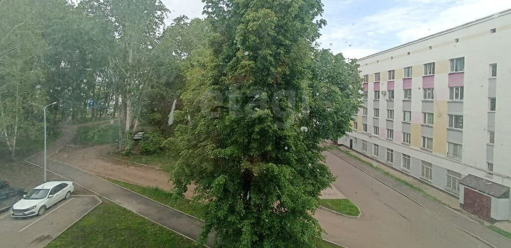 квартира г Набережные Челны 8-й комплекс ГЭС 27 фото 4