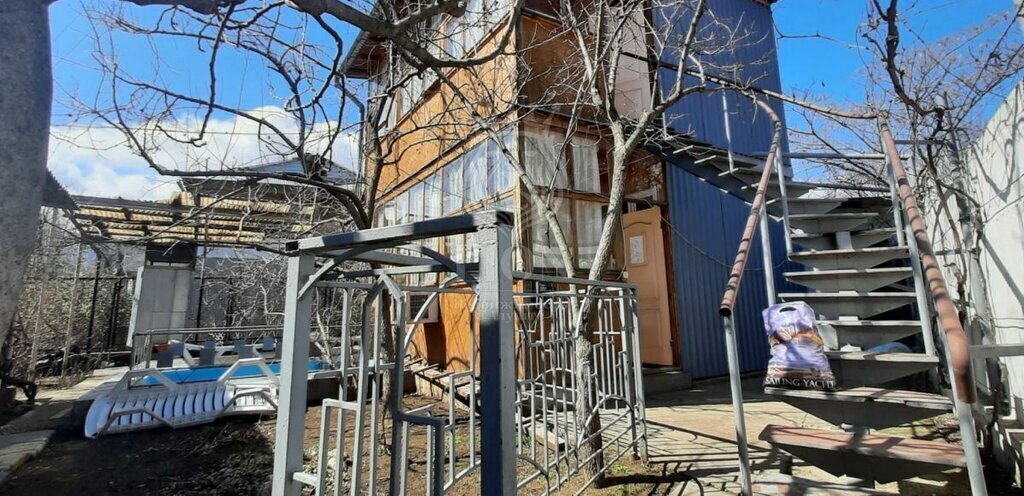 дом г Алушта с Нижняя Кутузовка ул Парковая 3 фото 8