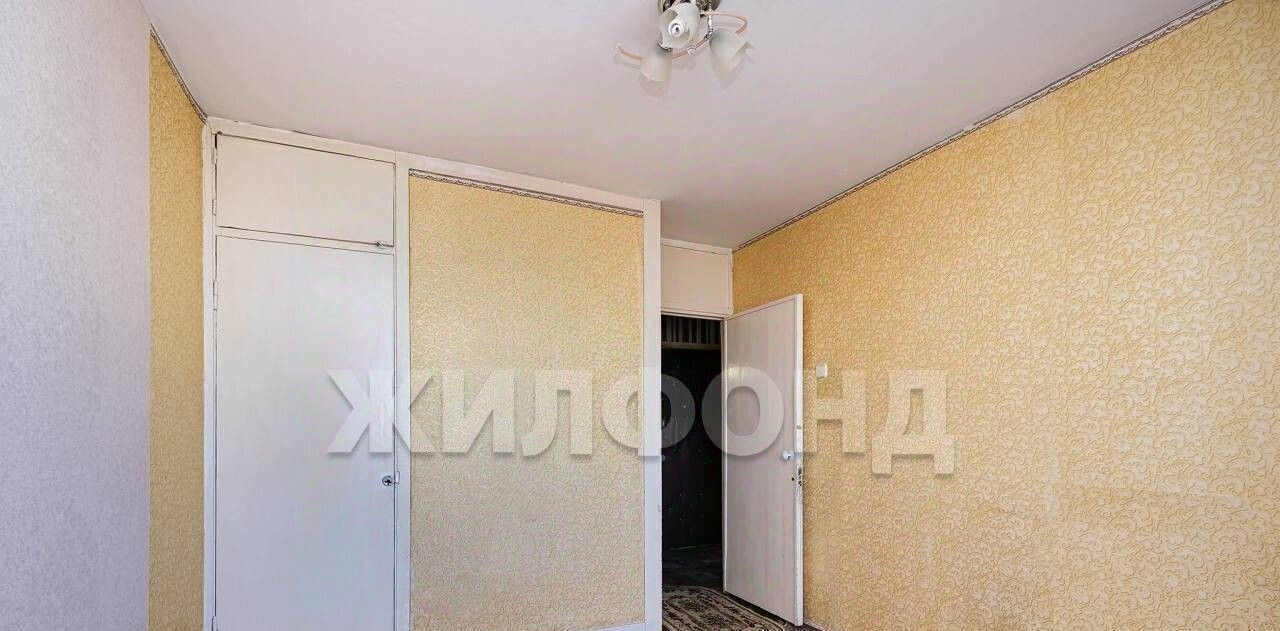 квартира г Новосибирск Золотая Нива ул Доватора 17 фото 4