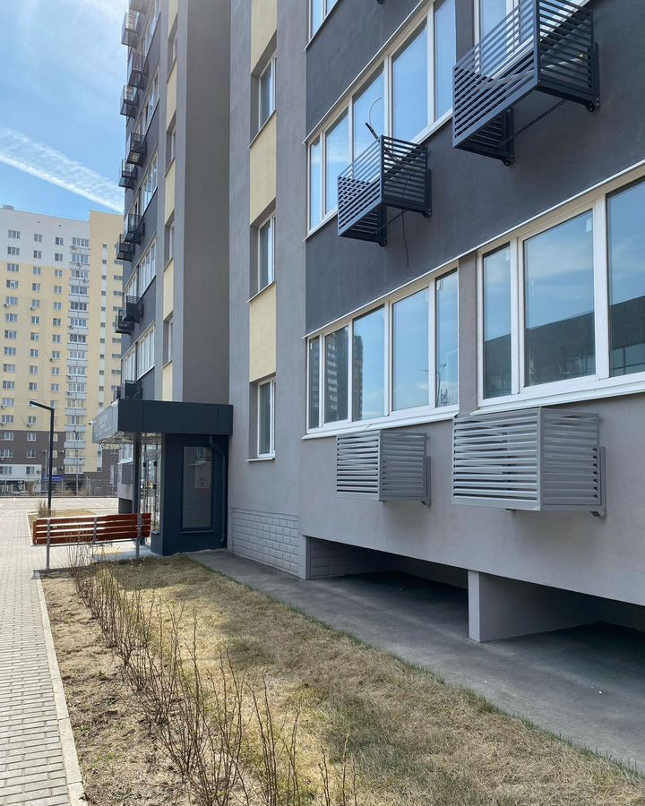 квартира г Тольятти р-н Автозаводский б-р Приморский пр-кт Московский поз. 2, ул. Строителей фото 1