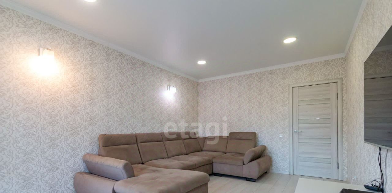 квартира г Калининград р-н Ленинградский ул В.Гакуна 5 фото 3