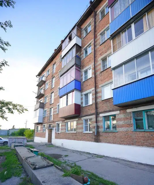 квартира р-н Гурьевский г Гурьевск ул Партизанская 49б Кузбасс фото 1