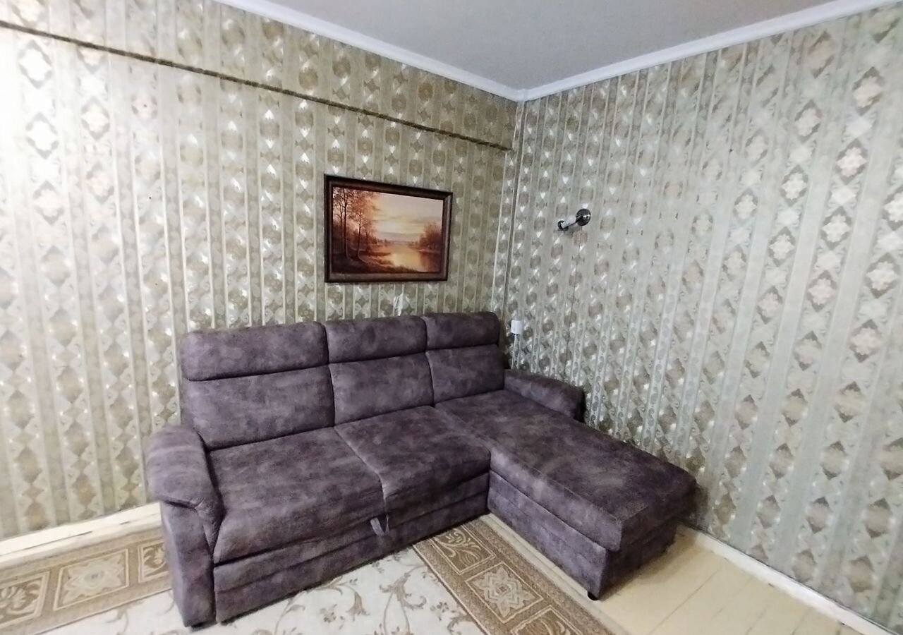 квартира г Великий Новгород Западный пр-кт Мира 26к/2 фото 2