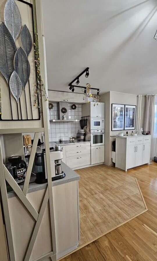 квартира г Екатеринбург Академический ул Краснолесья 30 фото 2
