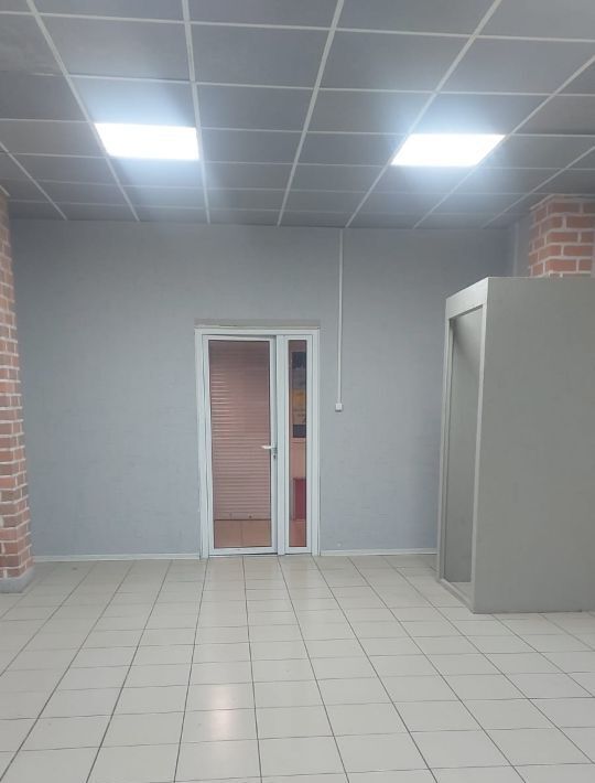 торговое помещение г Дмитров ул Профессиональная 88 фото 3