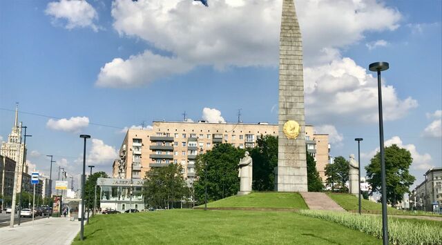 пр-кт Кутузовский 17 фото