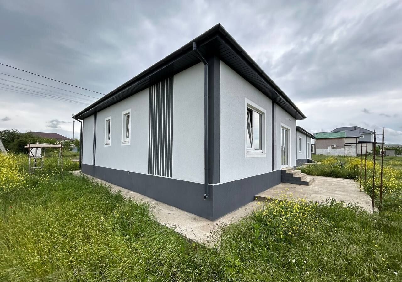 дом г Новороссийск ст-ца Раевская ул Белгородская фото 3