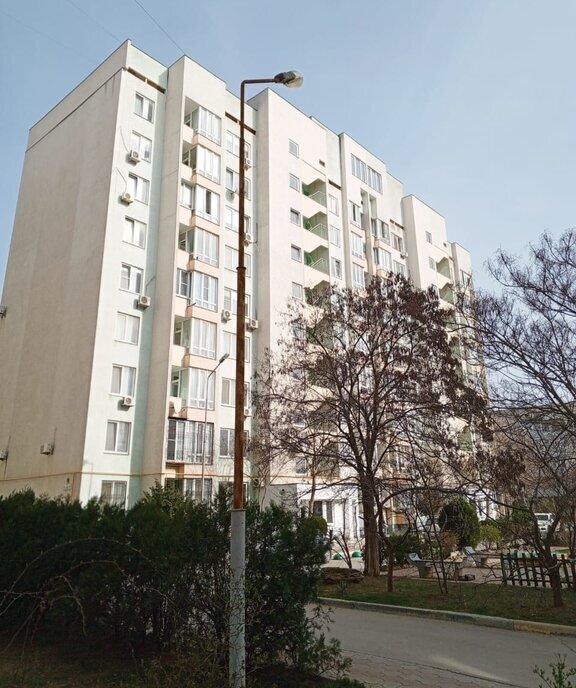 квартира г Евпатория ул им.9-го Мая 45б фото 3