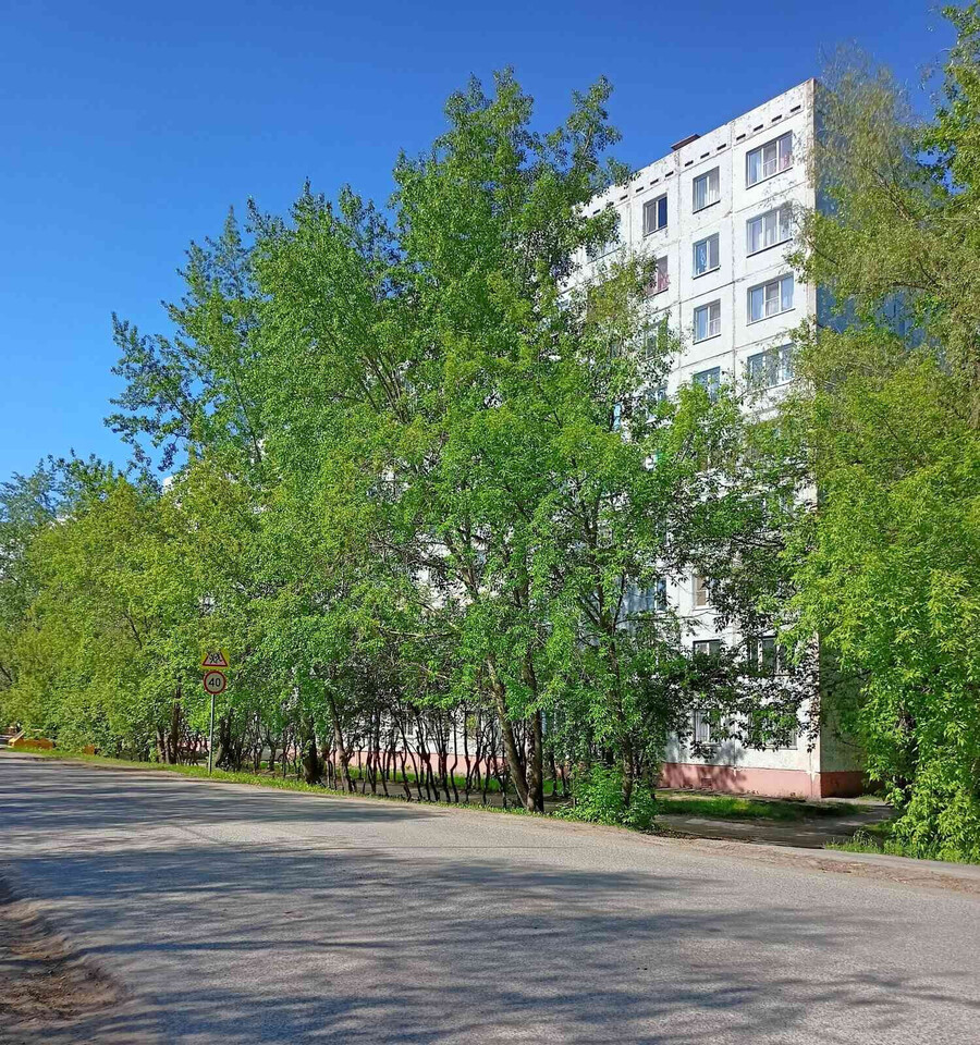 квартира г Омск мкр Крутая Горка ул В.А.Силина 11 фото 2