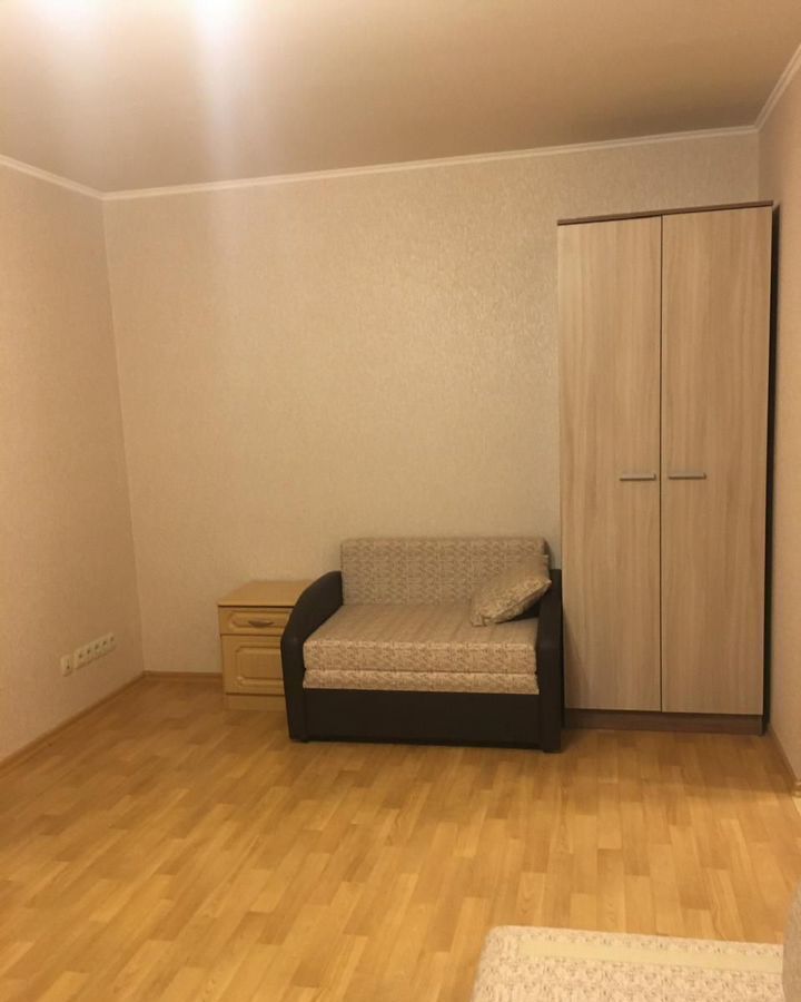 квартира г Саратов р-н Ленинский ул им Батавина П.Ф. 9а фото 3