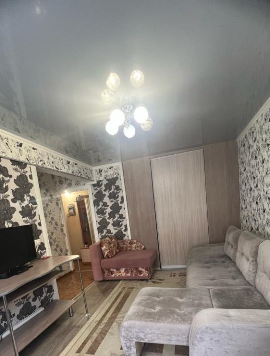 квартира г Омск р-н Центральный ул Багратиона 25б пос. Амурский фото 3