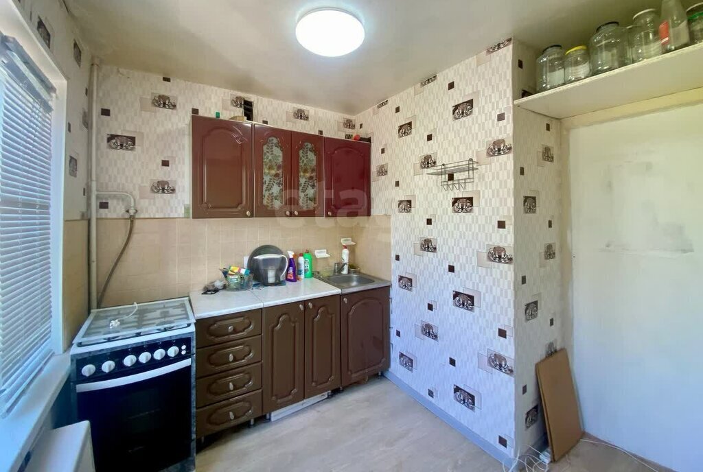 квартира г Коряжма улица Набережная им. Н. Островского, 46А фото 4