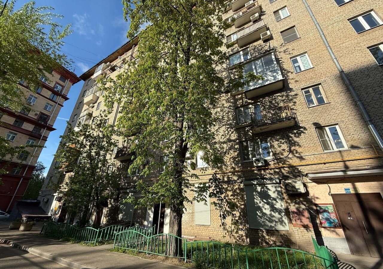 квартира г Москва метро Новокузнецкая наб Космодамианская 4/22а фото 1