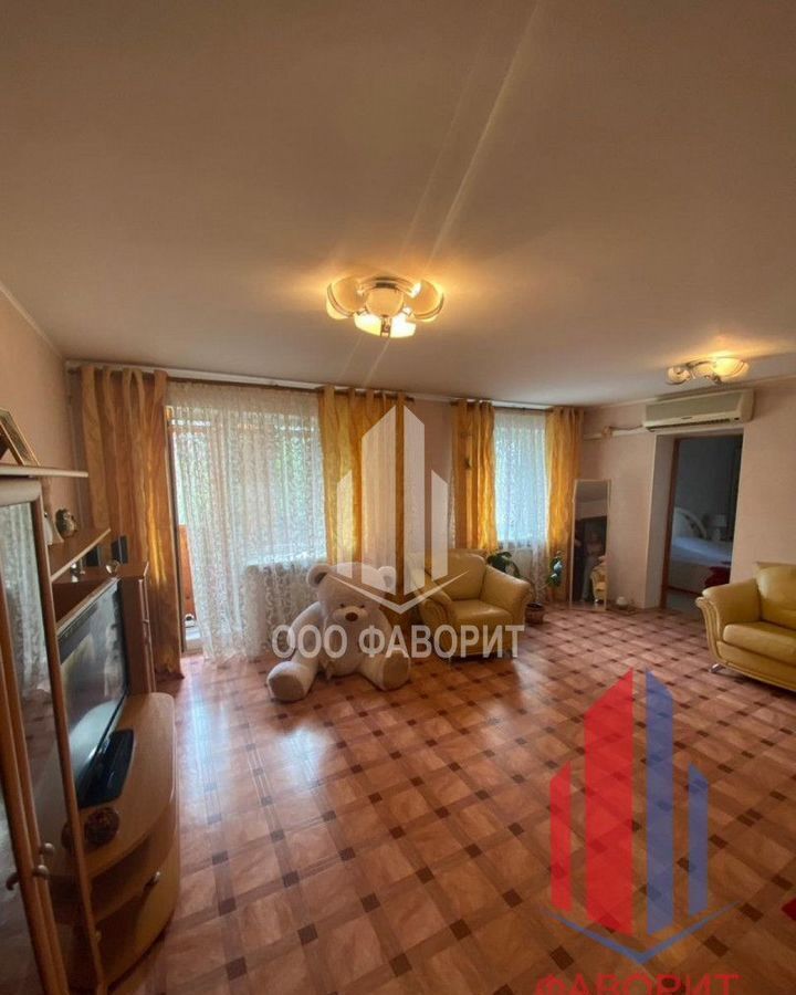квартира г Волгоград р-н Центральный ул Днестровская 14б фото 3