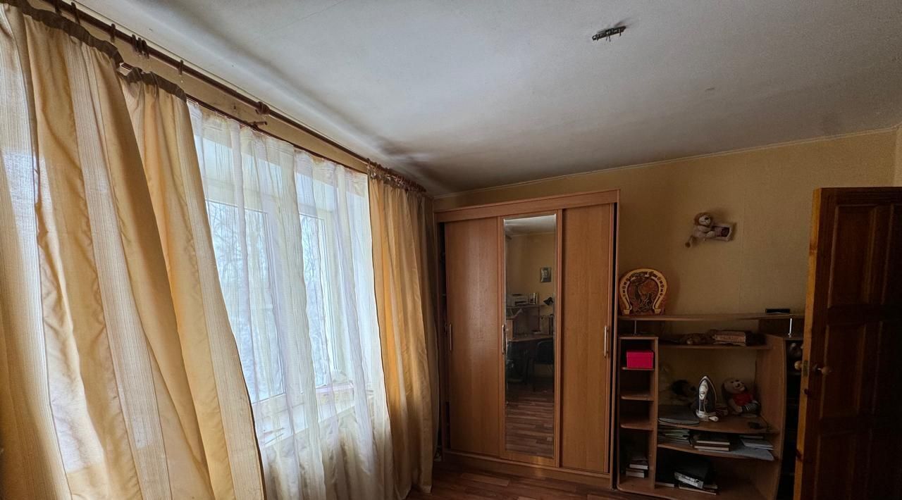 квартира г Волгоград р-н Дзержинский мкр Жилгородок ул Колпинская 1а фото 16