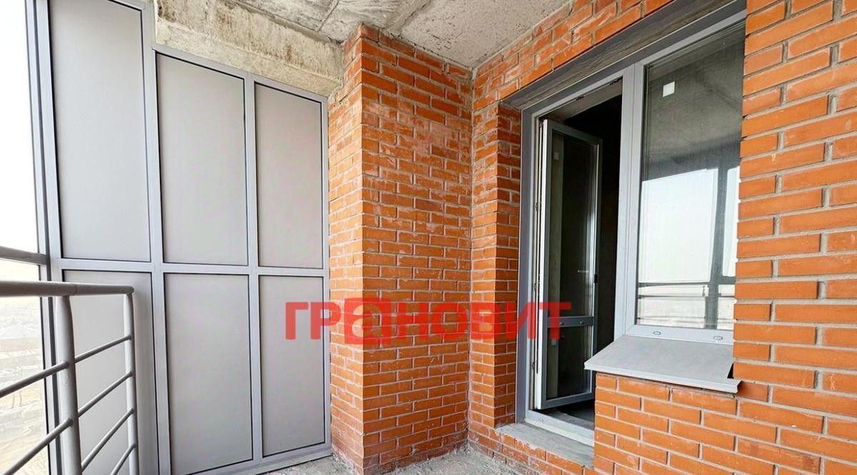 квартира г Новосибирск Золотая Нива ул Есенина 67 фото 24