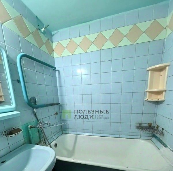 квартира г Саратов р-н Заводской ул Барнаульская 22/30 фото 7