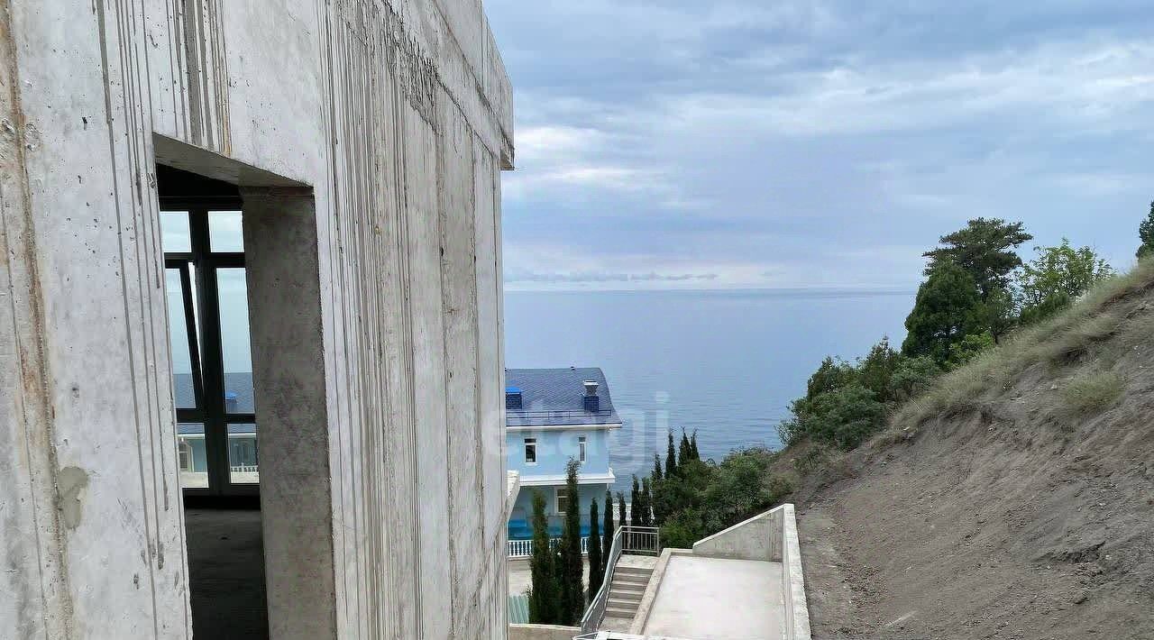 дом г Алушта п Семидворье 7 фото 8