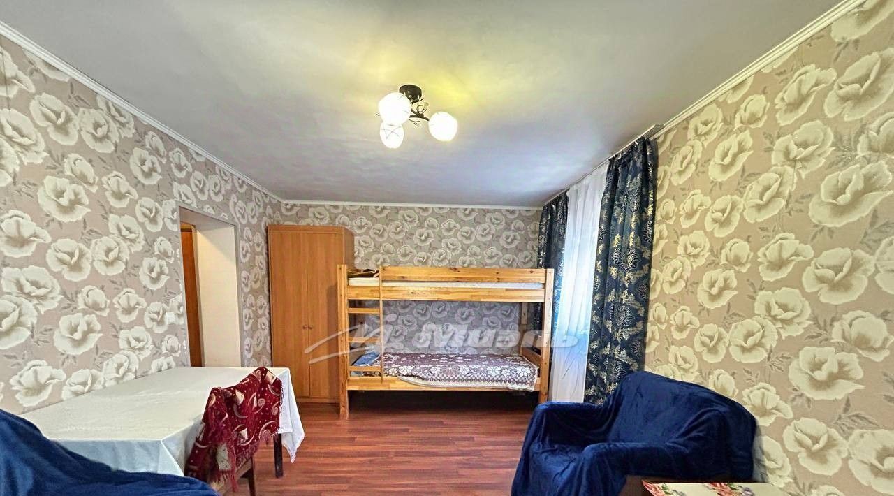дом г Симферополь р-н Центральный ул Димитрова фото 37