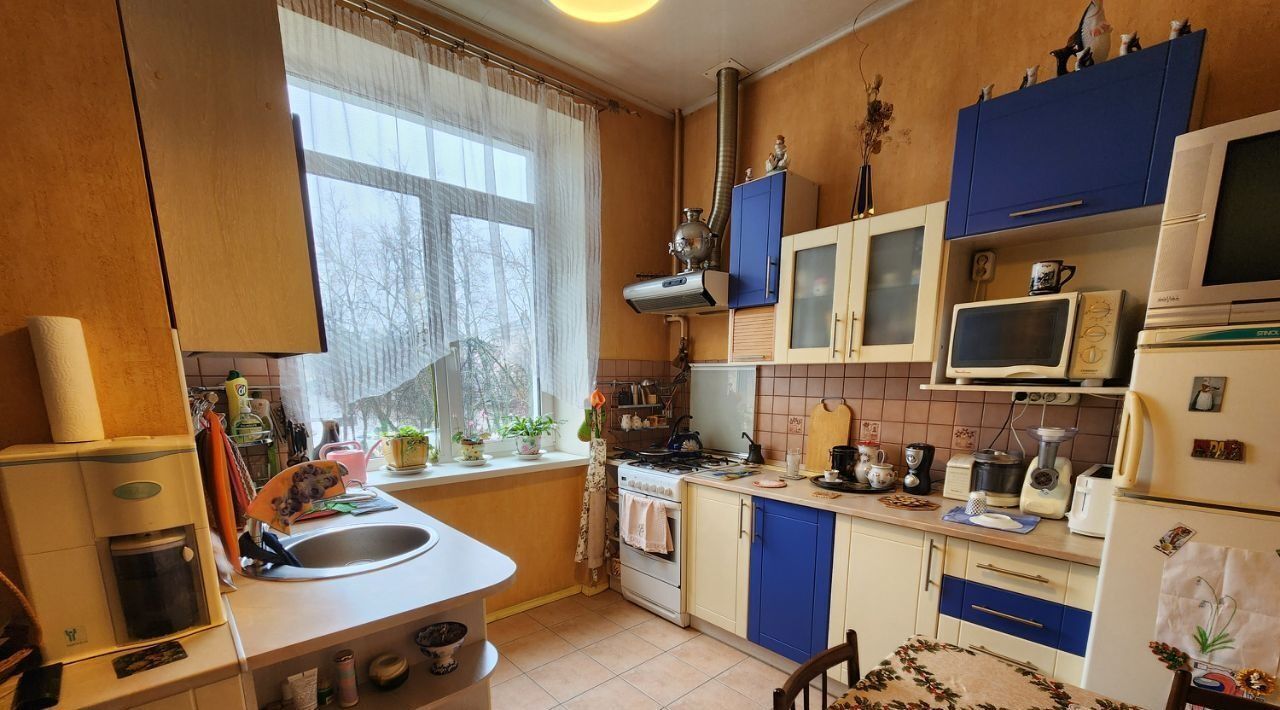 квартира г Великие Луки пр-кт Ленина 34 фото 1