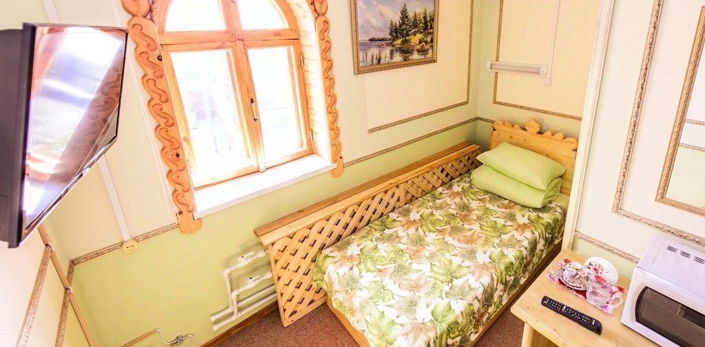 комната г Салехард ул Республики 3а фото 1
