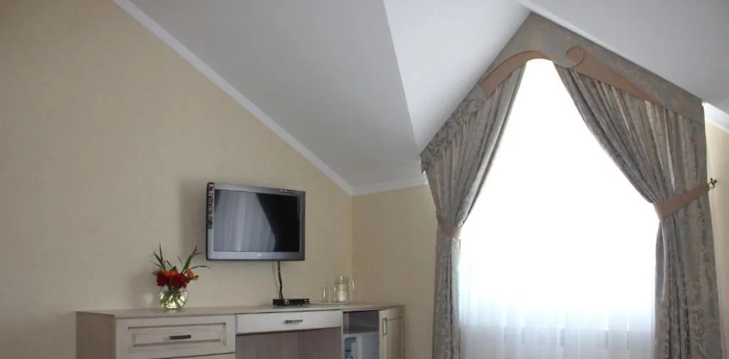 комната г Евпатория пгт Заозерное ул Тенистая 3ж фото 2