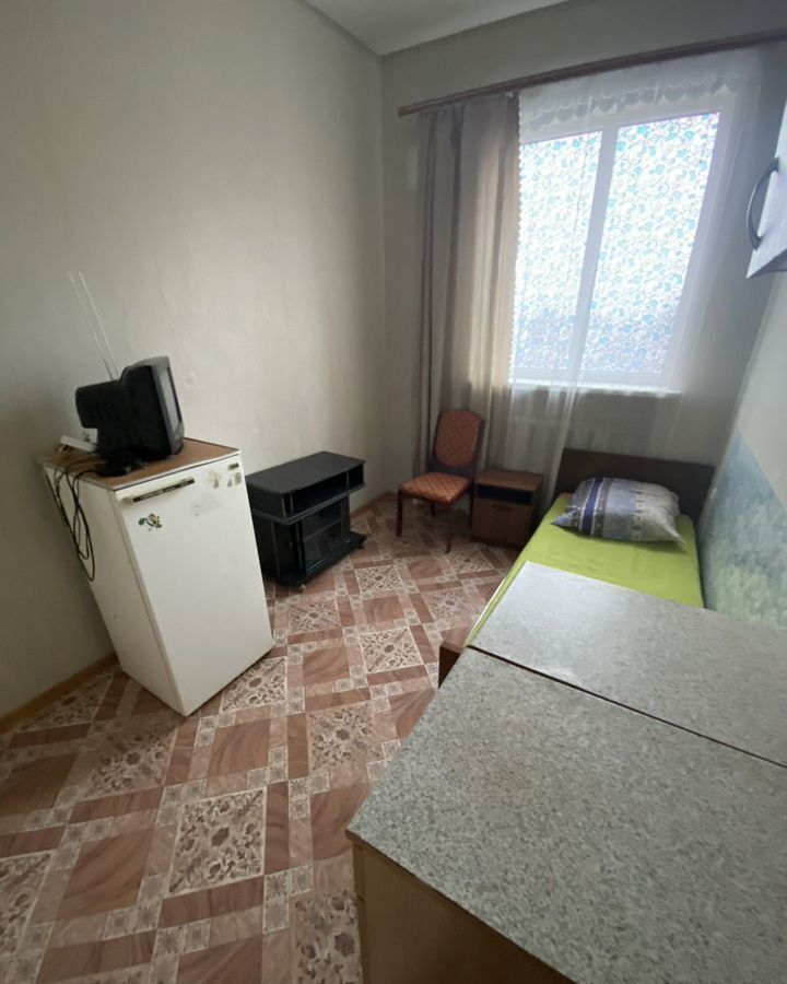 комната г Ростов-на-Дону р-н Железнодорожный ул 1-я Краснодарская 12 фото 2