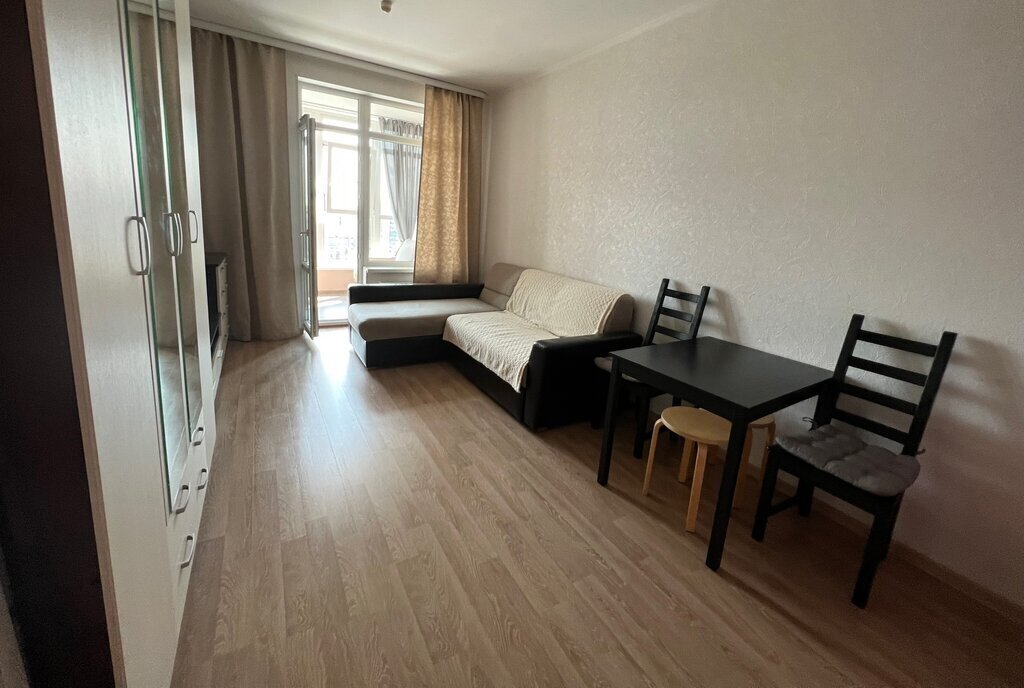 квартира г Санкт-Петербург метро Автово ул Адмирала Черокова 18к/3 фото 12