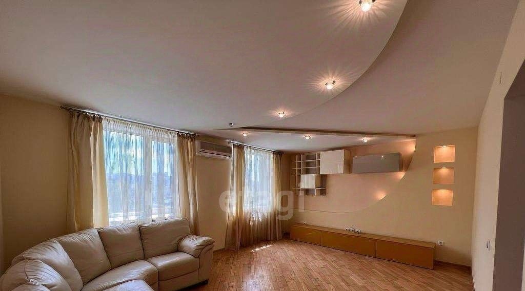квартира г Симферополь р-н Центральный ул Козлова фото 3