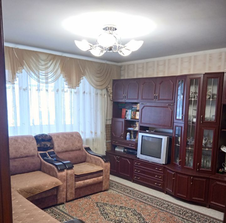 квартира р-н Альметьевский г Альметьевск пр-кт Строителей 20 фото 2